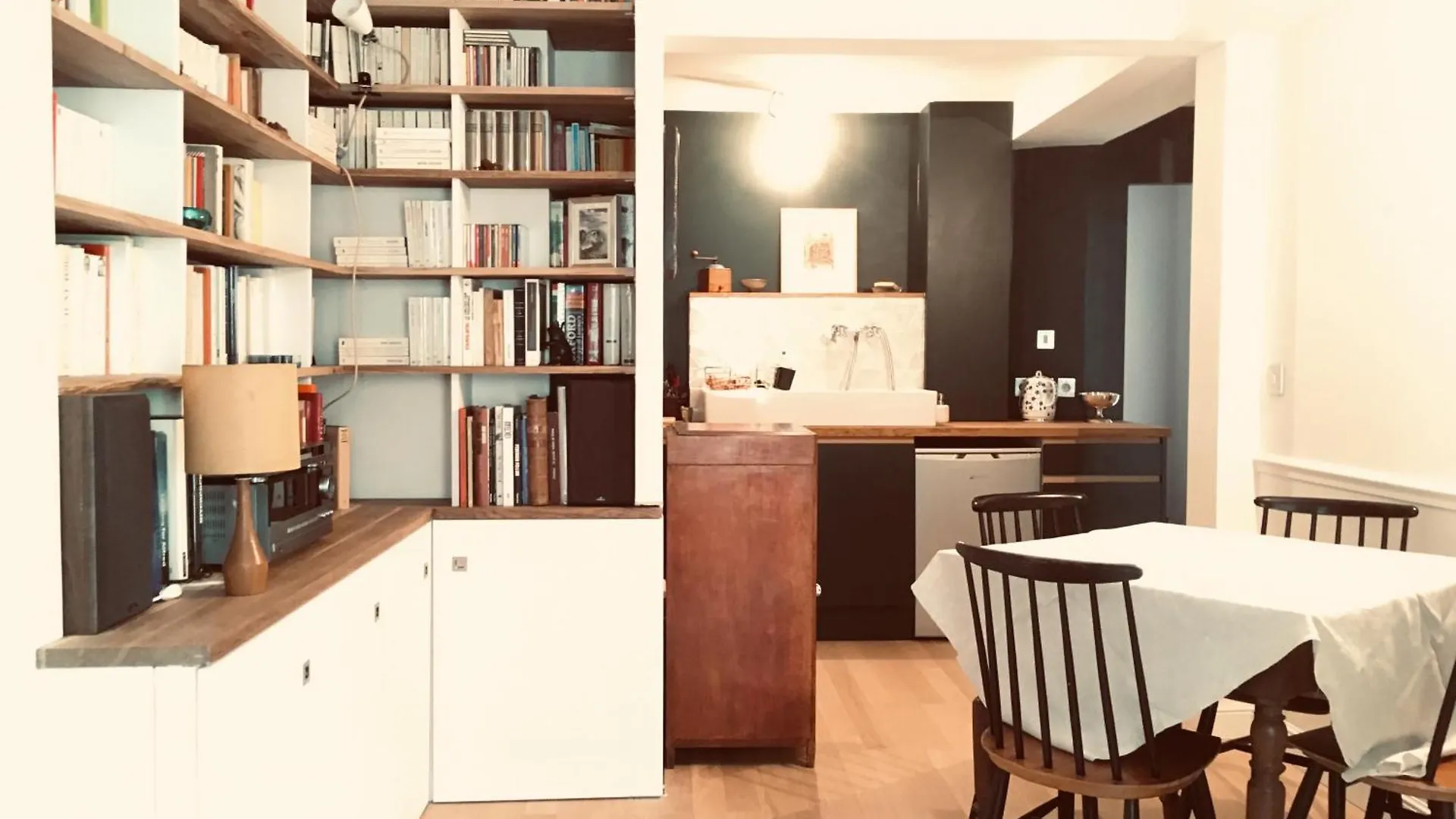 Elegant And Cosy Flat Near Montmartre
