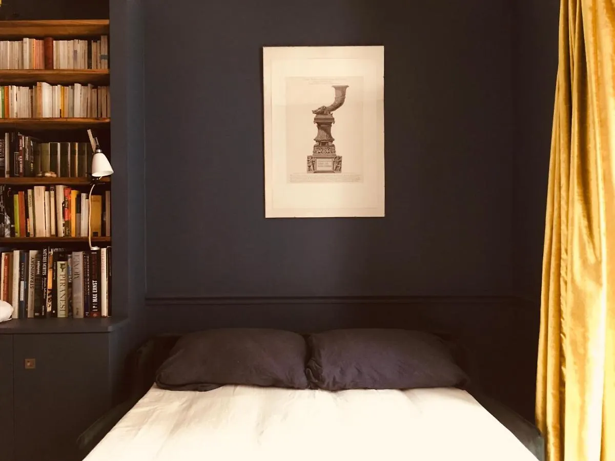 Elegant And Cosy Flat Near Montmartre パリ